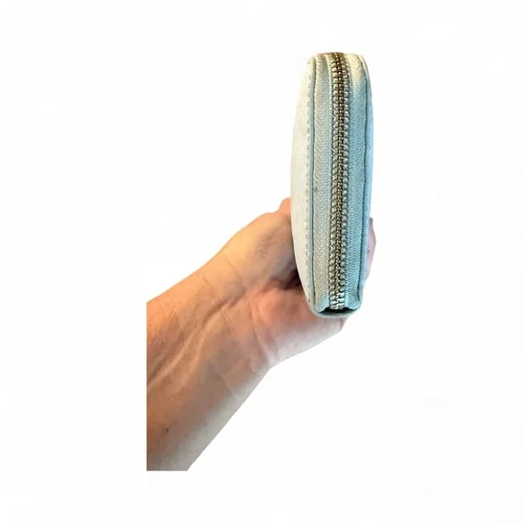 Tory Burch Sky Blue Zip Wallet - Picture 4 of 13